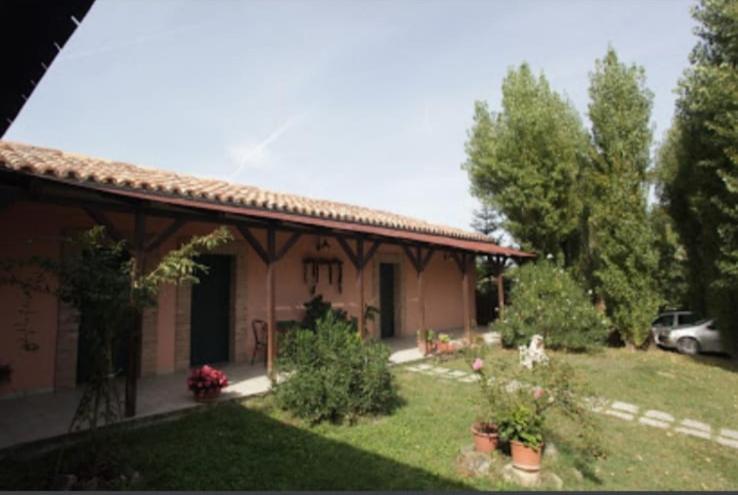Agriturismo Il Casolare Bed & Breakfast San Ginesio Exterior photo